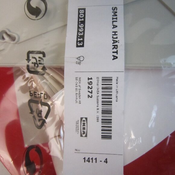 IKEA SMILA HJARTA Red Heart Wall Mounted Light /Lamp is in NEW- NO BULB INCLUDED - Picture 3 of 6